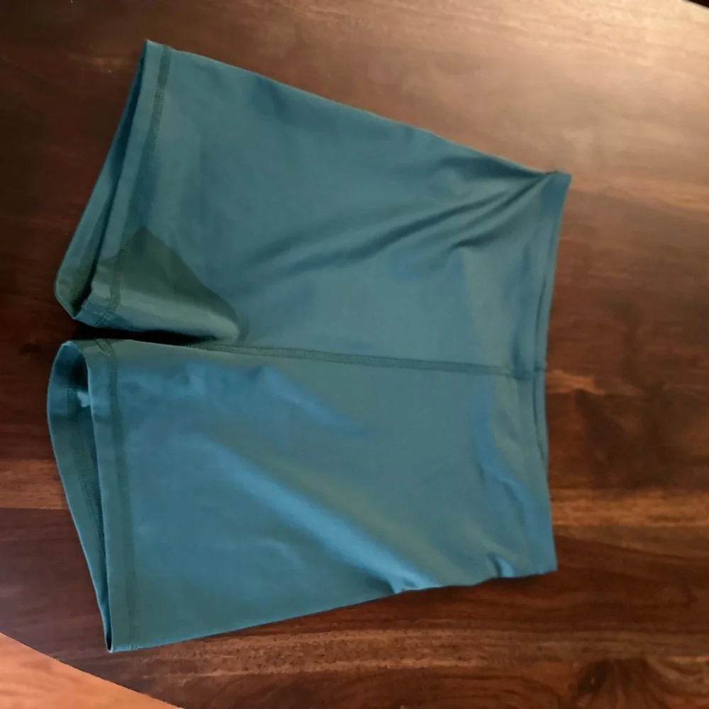 Green and White Sleeveless dress reformation large - Picture 3 of 13